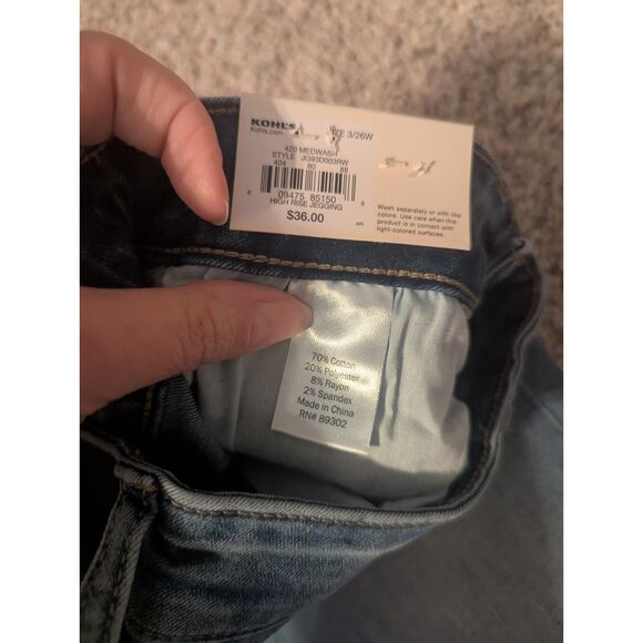 NWT SO High Rise Ultimate Jegging Junior’s 3/26 Classic Denim - Picture 6 of 6